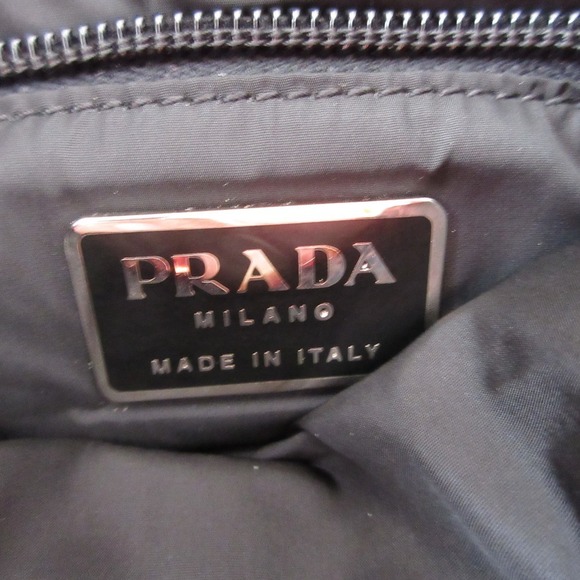 Prada Sport Shoulder Bag Bordeaux - Picture 13 of 16
